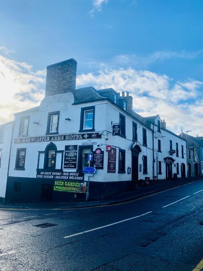 Newcastle Arms Hotel Coldstream Exterior foto